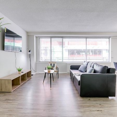 Modern Apartment At Crystal City Arlington Ngoại thất bức ảnh