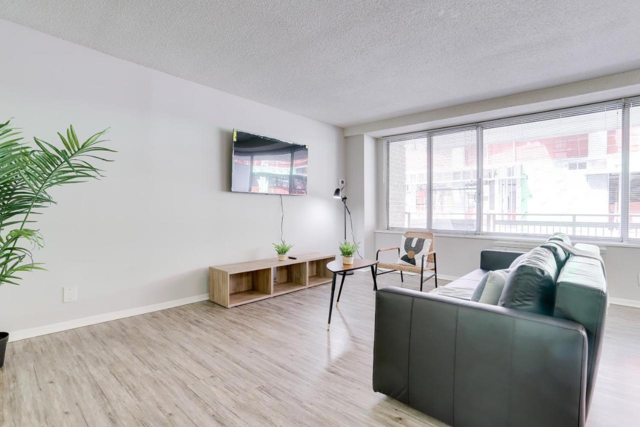 Modern Apartment At Crystal City Arlington Ngoại thất bức ảnh